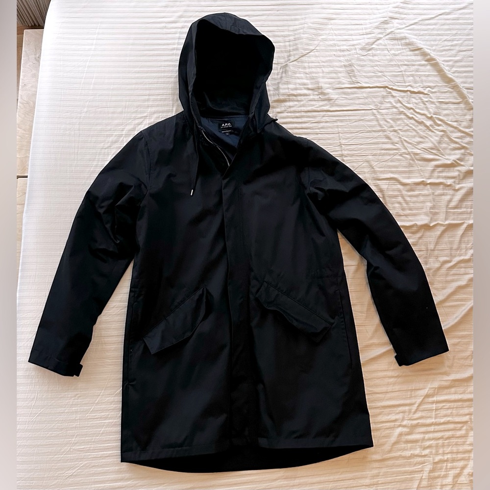 A.P.C. Men's Black Tourist Parka